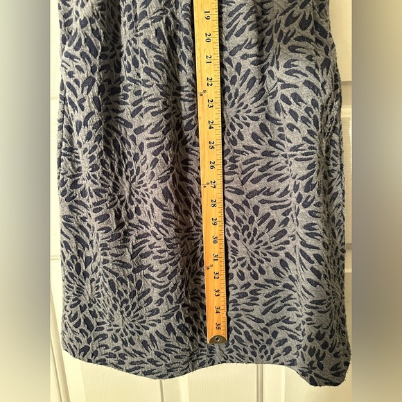 ANTHROPOLOGIE DELETTA Blue Gray XS Cut Out Dress Petal Motif Soft POCKETS CLEAN - Picture 9 of 13
